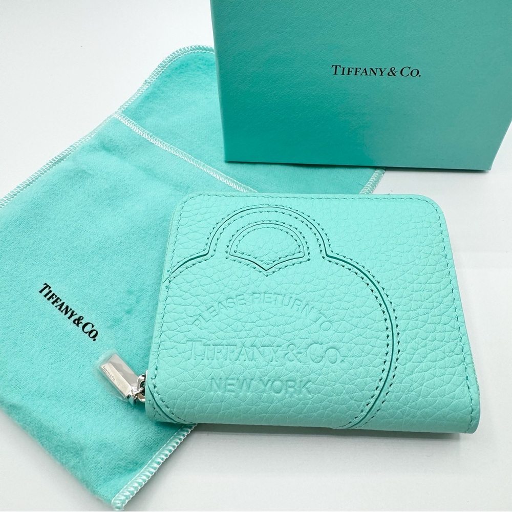 NEW Tiffany & Co Return to Tiffany Blue Teal Leather Small Zip Card Wallet